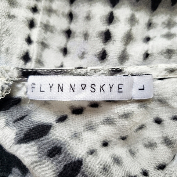 Flynn Skye The Market Maxi Dress Black White Dot Stripe Print Size Large - Picture 12 of 13